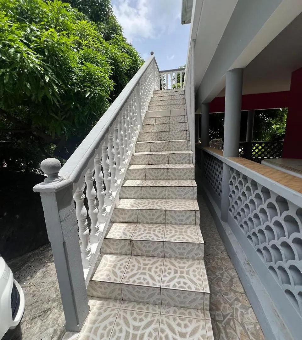 Terrasse Des Manguiers : Logement Independant Pointe-Noire